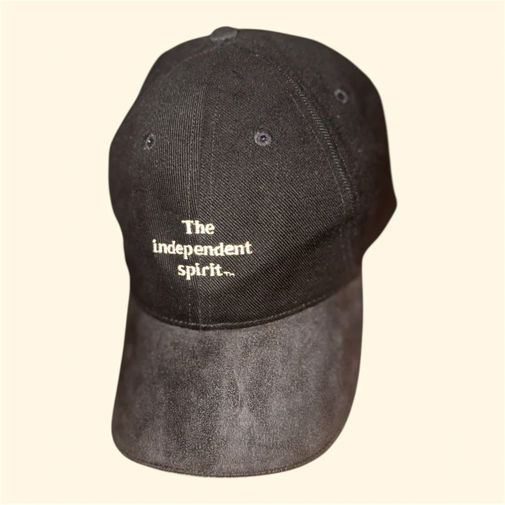 Glenfiddich. UNISEX Black Baseball Cap with Embroidered Text.‎ Size Medium